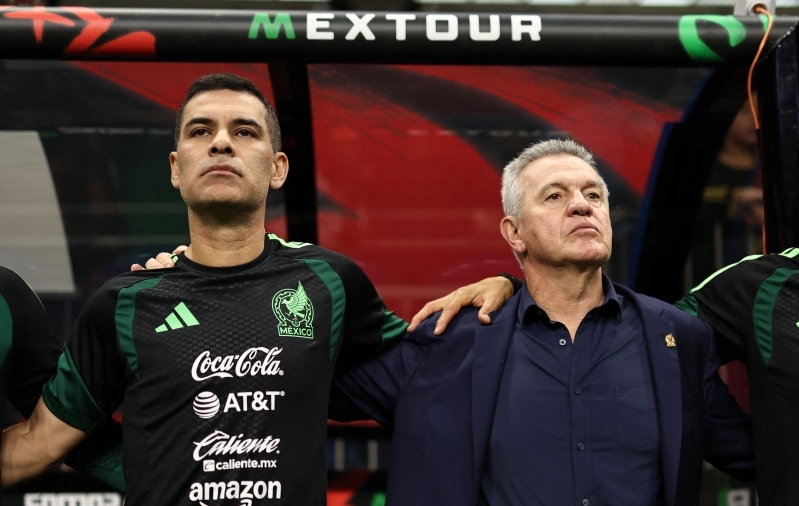 Mehhiko treenerid Rafa Marquez ja Javier Aguirre. Foto: Scanpix / Omar Vega / GETTY IMAGES NORTH AMERICA / Getty Images via AFP