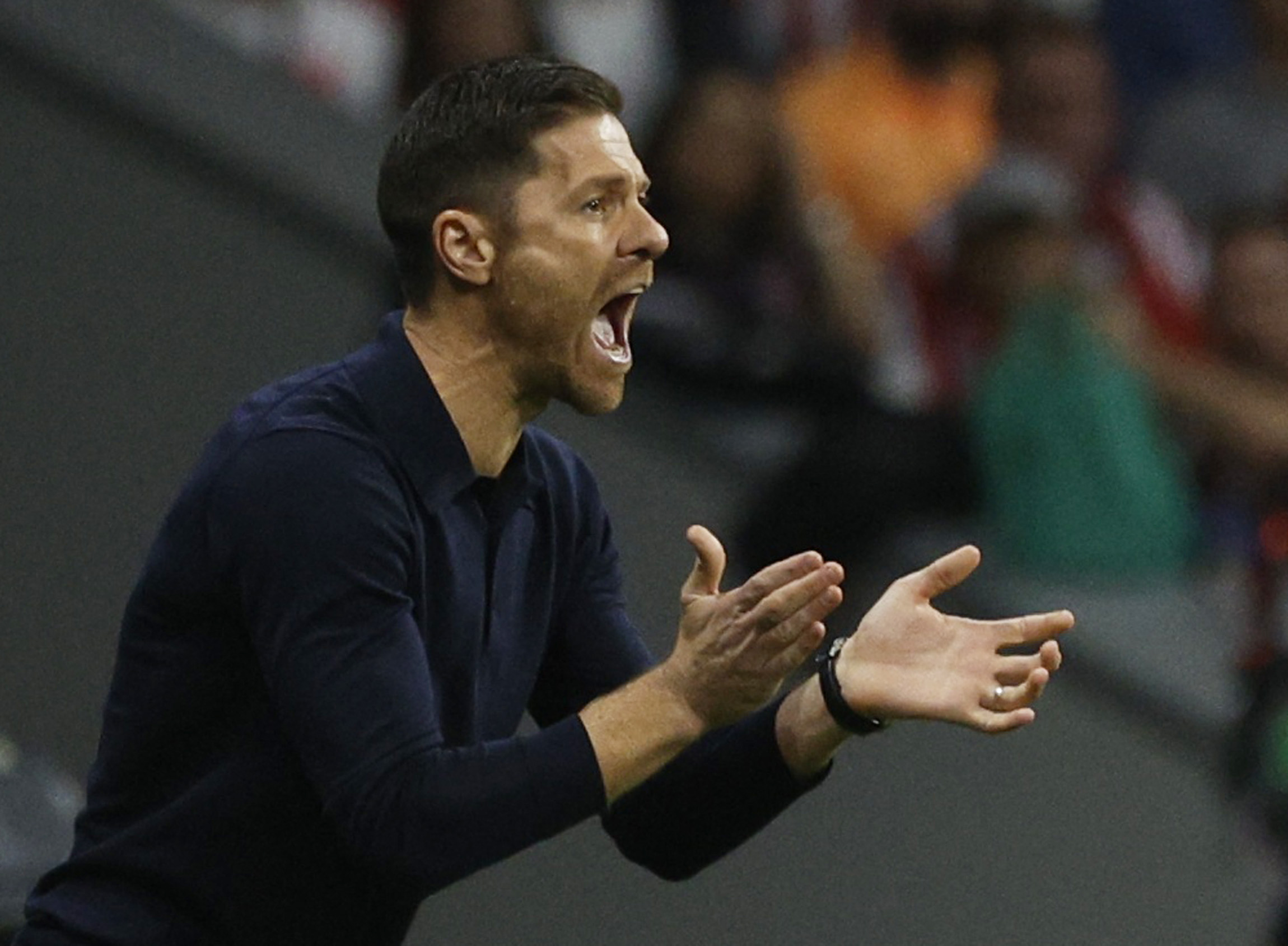 Kelleks ta ennast pidas? Peatreeneriks? Xabi Alonso tähe kustutas staaridestki suurema presidendi umbusk