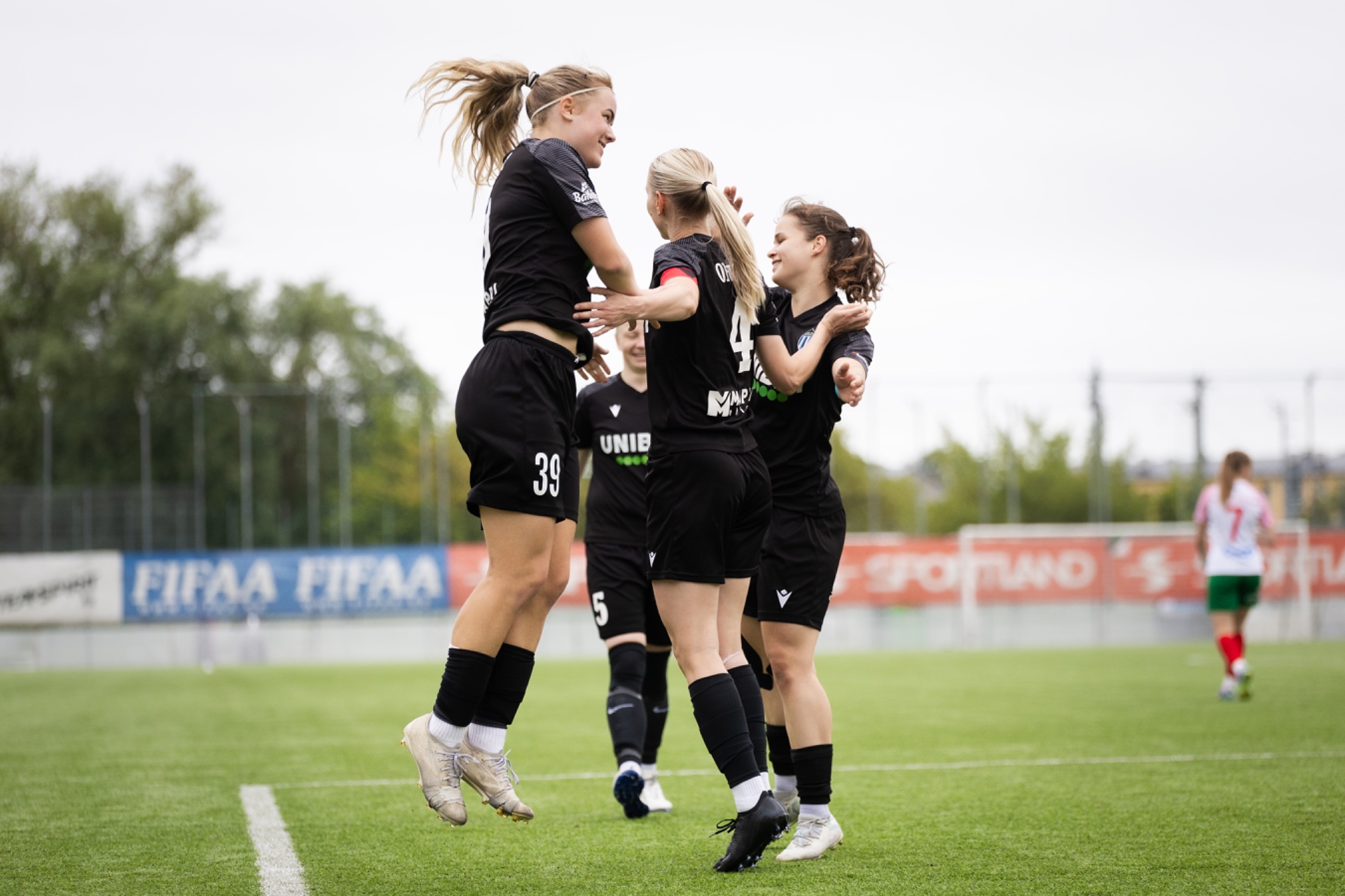 Kalliks saanud pundi asemel Flora valinud poolkaitsja: realistlikult ei peaks seal olema mingit debatti