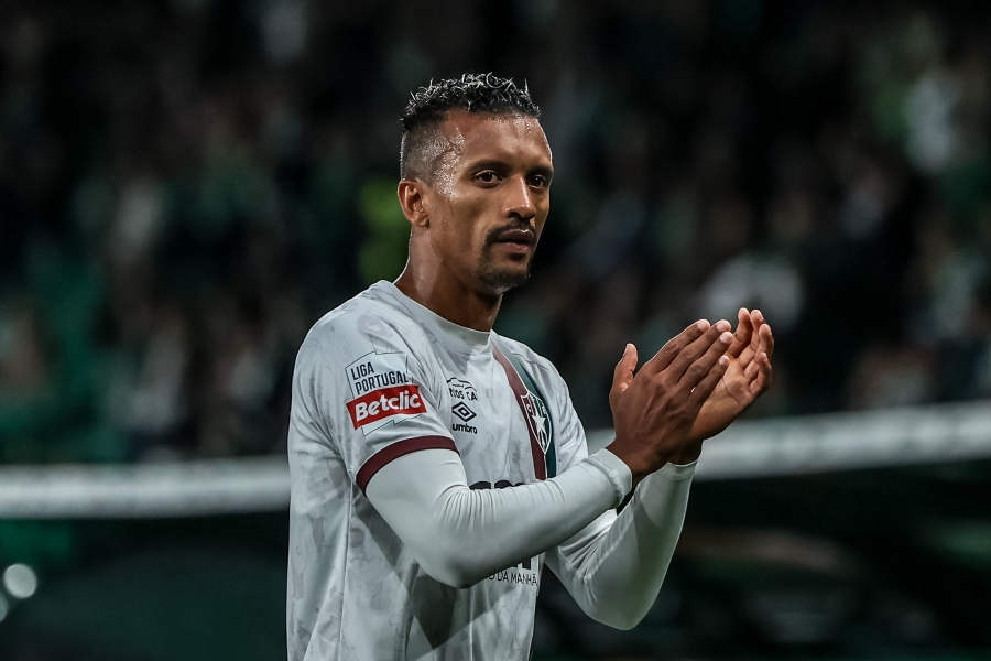 Legend on tagasi: Kaljult sugeda saanud Kasahstani klubi tõi omale mängima Portugali pensionäri