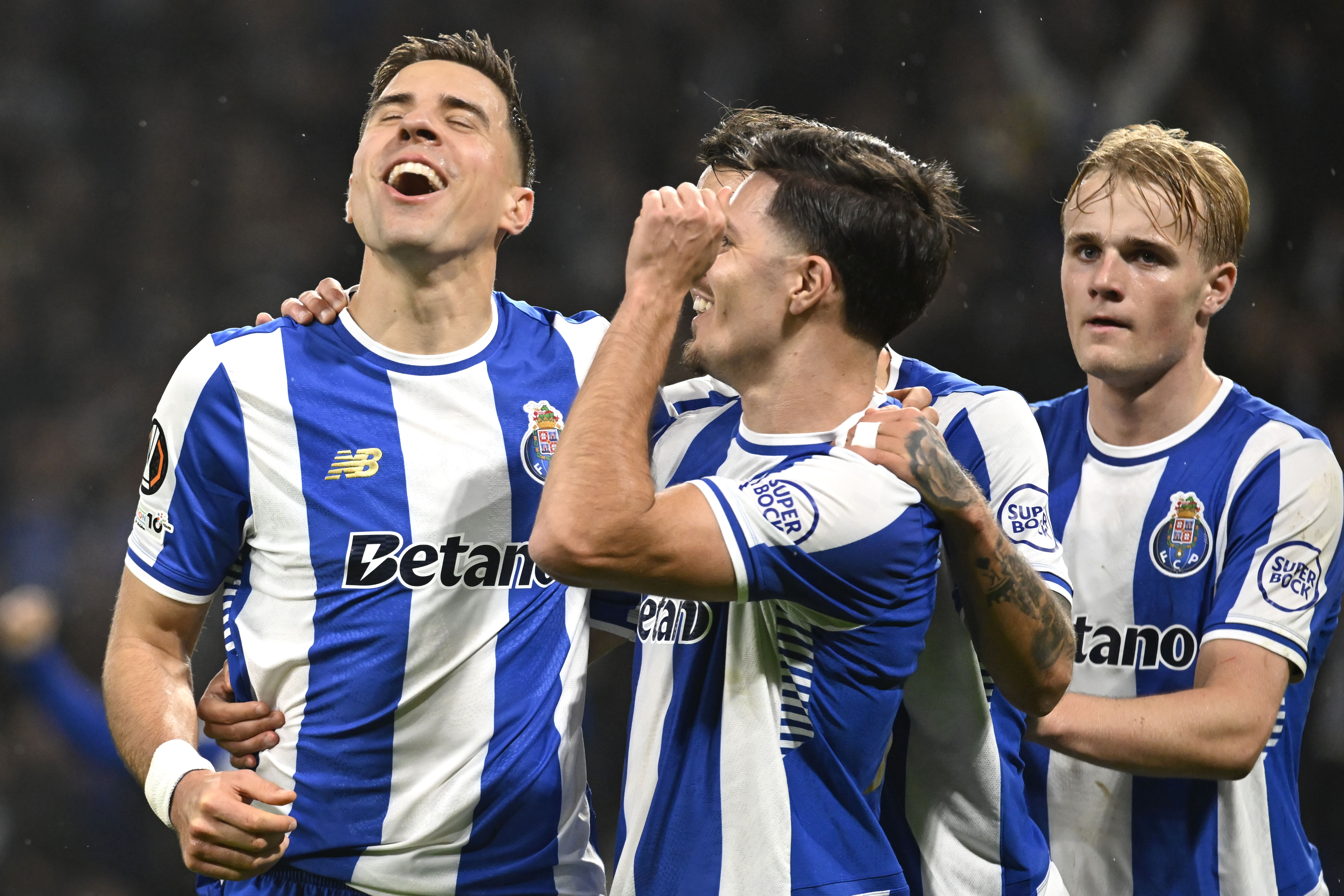 Portugal oli Euroopa liiga põhiturniiri suurim võitja ja Holland suurim kaotaja  (esikaheksas seitsme riigi klubid) 