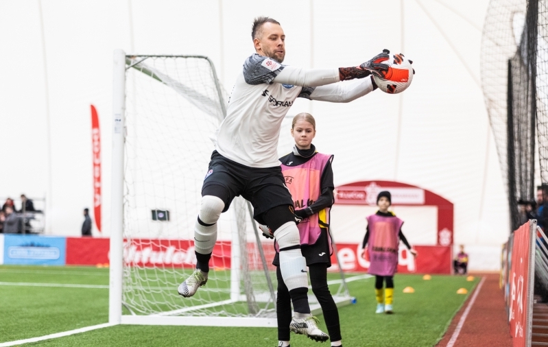 Matrossov siirdus kolmandat korda Tadžikistani kõrgliigasse