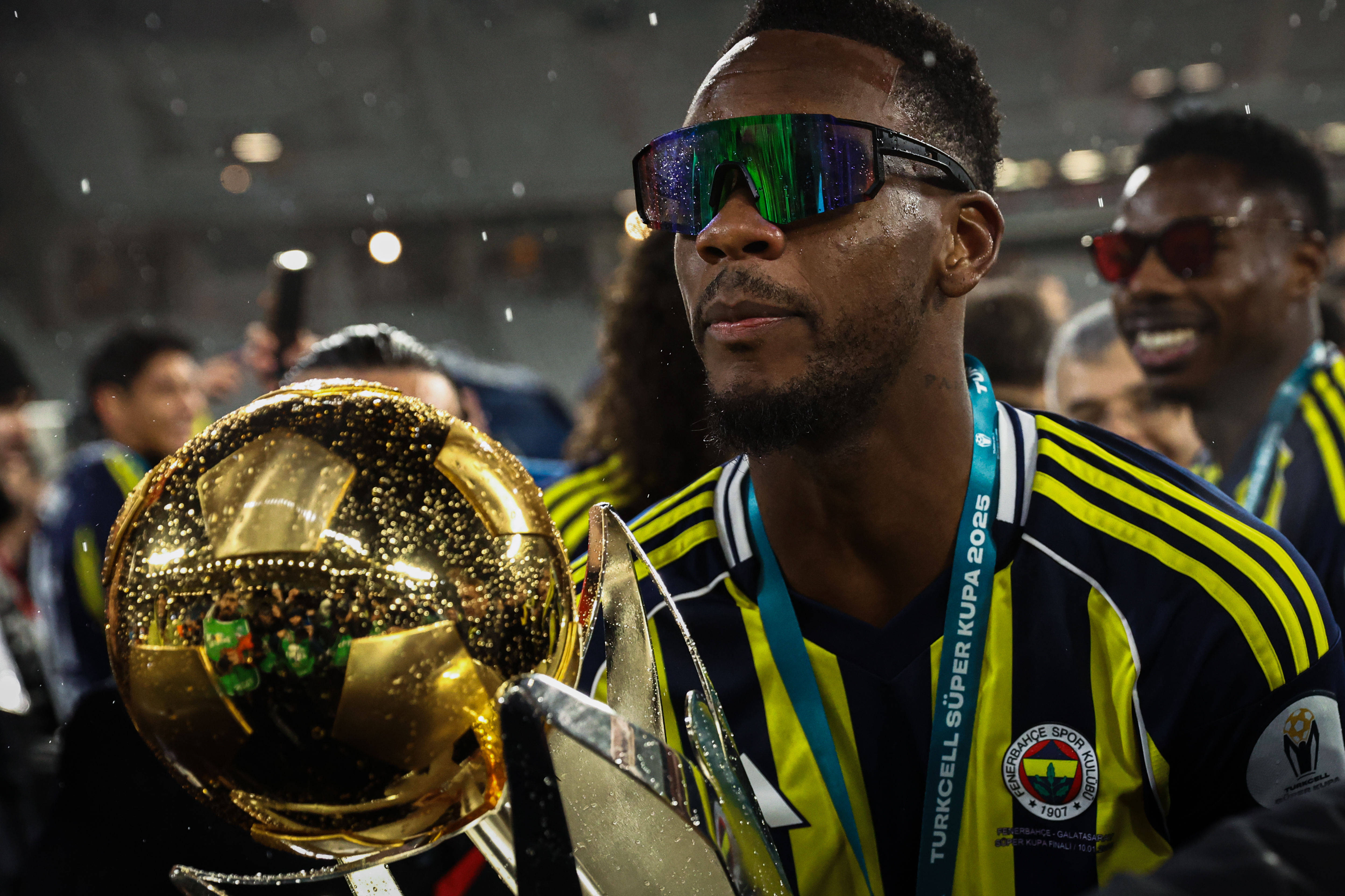 Veider valik: Neuerit Meistrite liigas kaarpalliga kostitanud ja seejärel Ronaldot toetanud 22-aastane ründaja kolis Venemaale