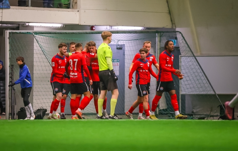 Trans testib Ukraina kõrgliigas mänginud ründajat