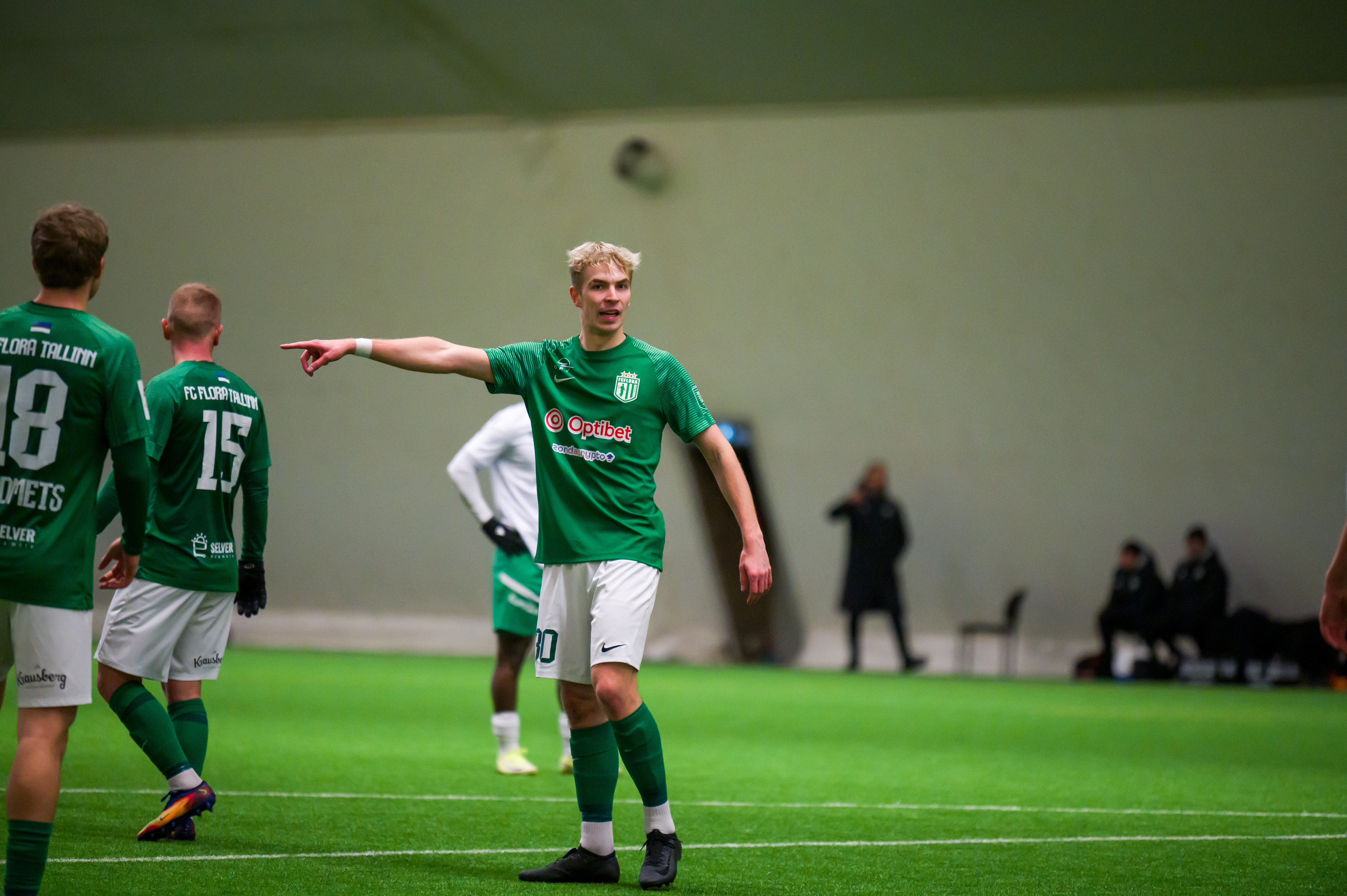 VAATA JÄRELE: Flora kallutas talvise derbi hilise väravaga enda kasuks