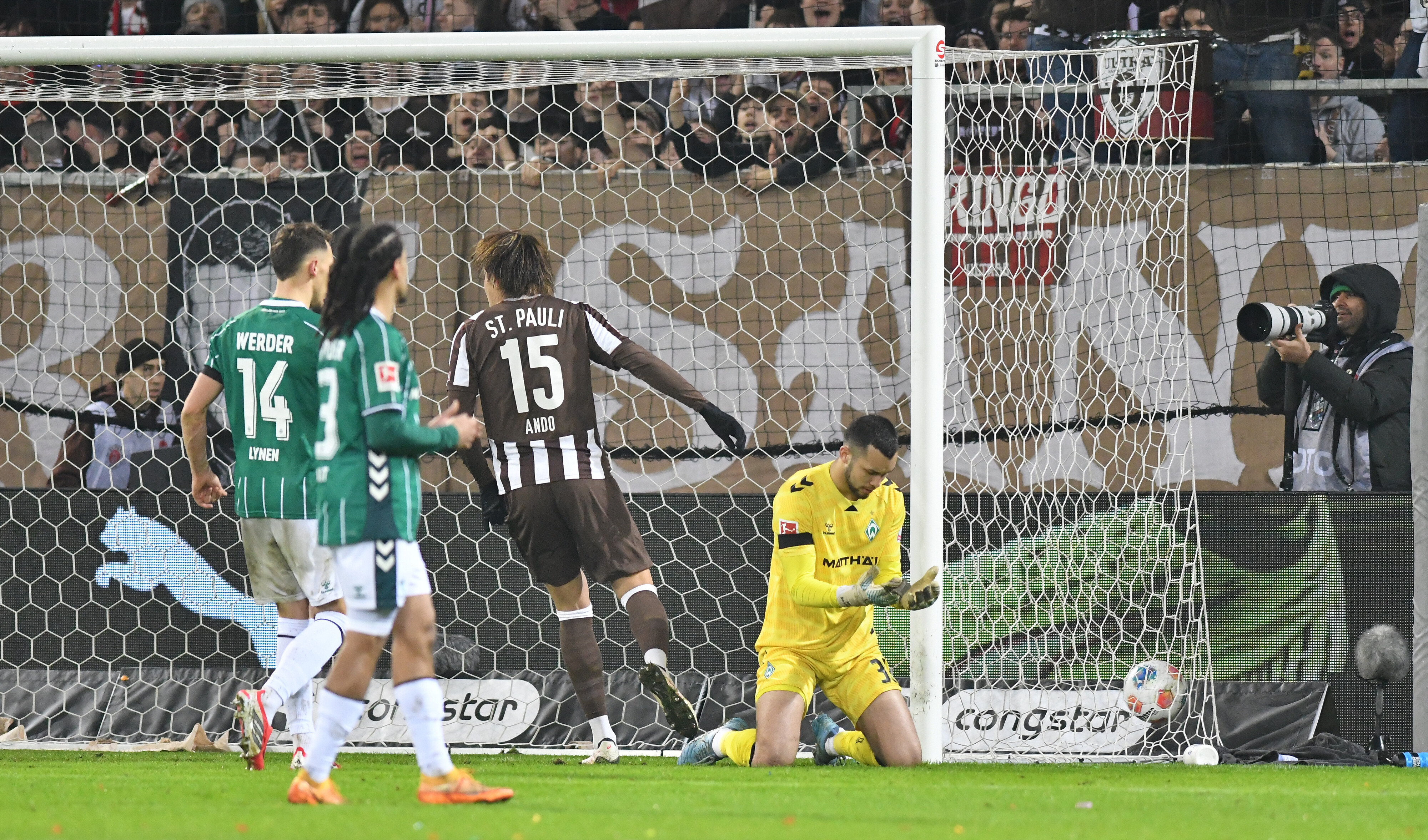 Hein saab järgmises mängus võimaluse? Backhaus puterdas palli väravasse ja St. Pauli teenis magusa võidu