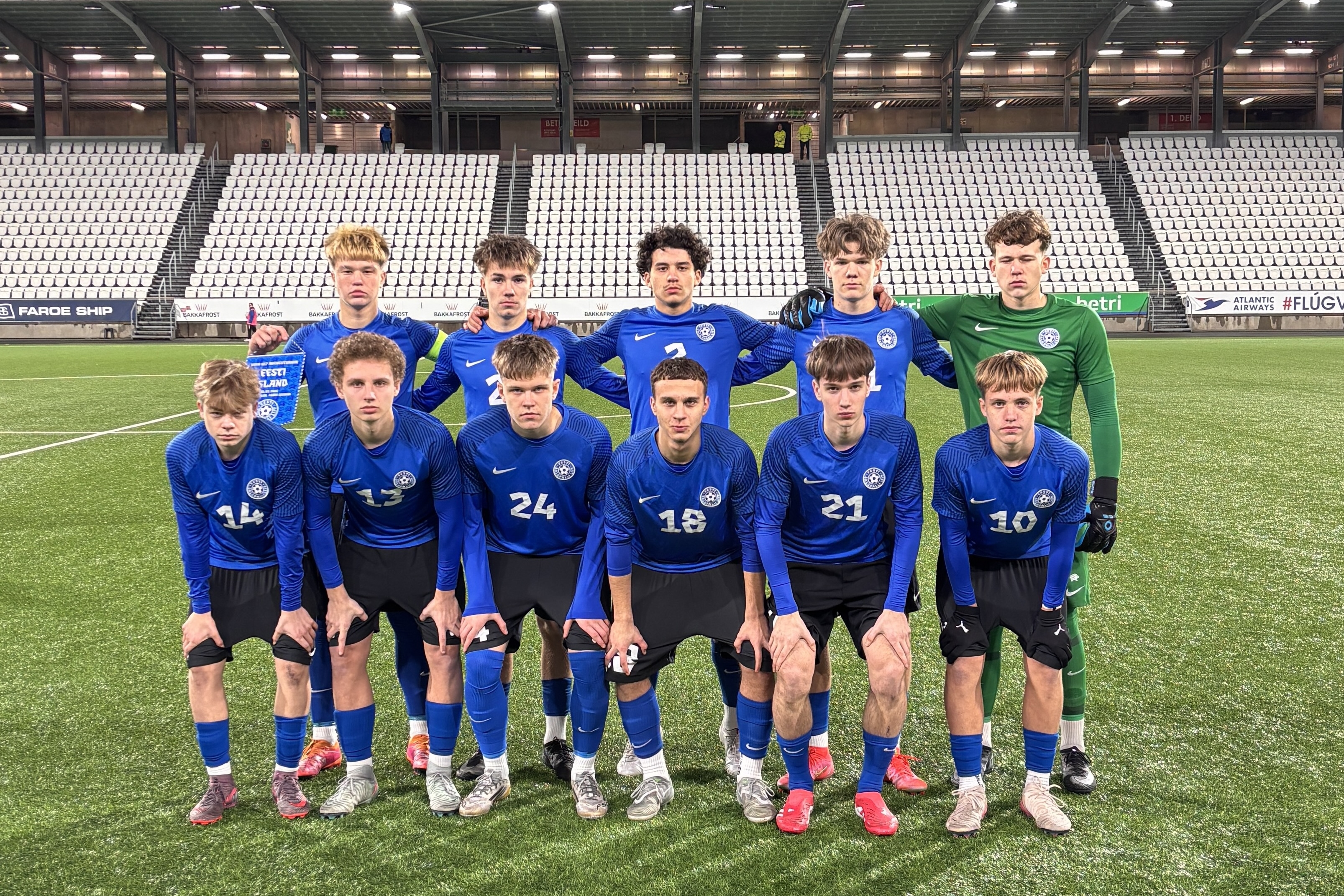 Mängupäeval Fääridel maandunud noortekoondise jõud rauges punase kaardi järel