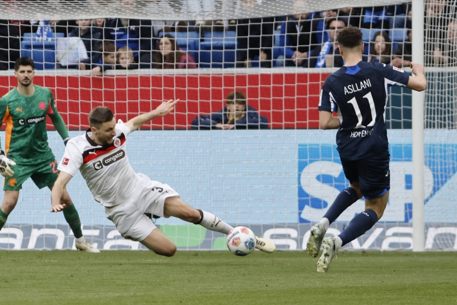 Vägev: St. Pauli ja Werder noppisid võidu. Kahju: Mets piirdus avapoolajaga, Hein taas pingil  (lisatud Metsa kommentaar!) 