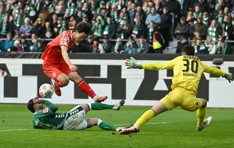 Werder uinus poolaegade alguses ja kaotas lähirivaalile, aga püsib napilt St. Pauli ees