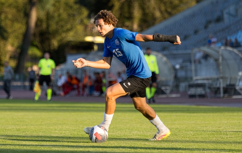 Video: Gouram skooris kasti tagant postipõrkega ja andis ka väravasöödu