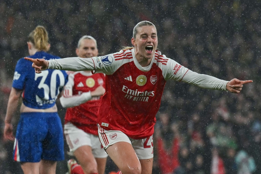 Tiitlikaitsja Arsenal nullis Chelsea iluvärava, Saksamaal vaigistati soosiku võimas ründeliin