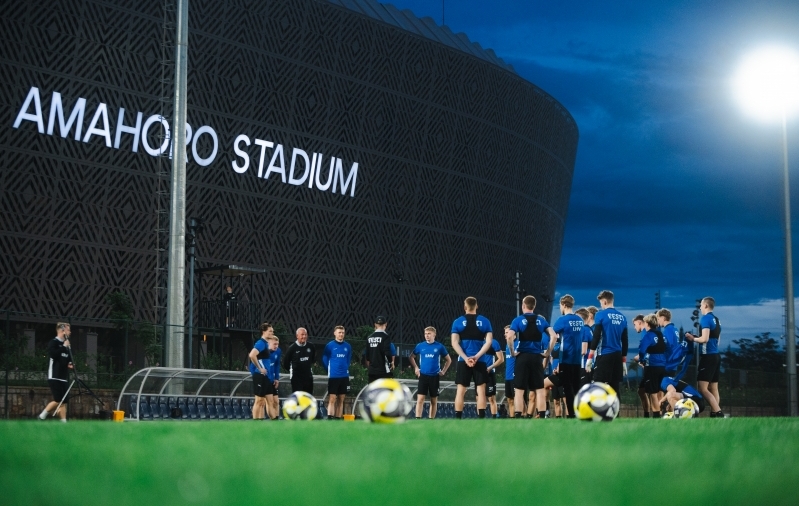Galerii: turniiriks valmistuv Eesti koondis teeb trenni Rwandas