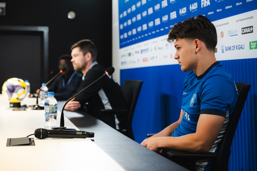 SN Rwandas | Klubis positsiooni vahetanud Kristal pole koondises ühest kohustusest ikka lahti saanud