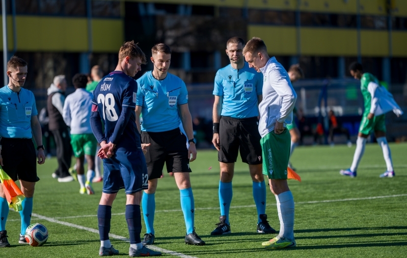 Levadia koostas mängust Paidega kohtunike otsuseid kritiseeriva video kümnete olukordadega