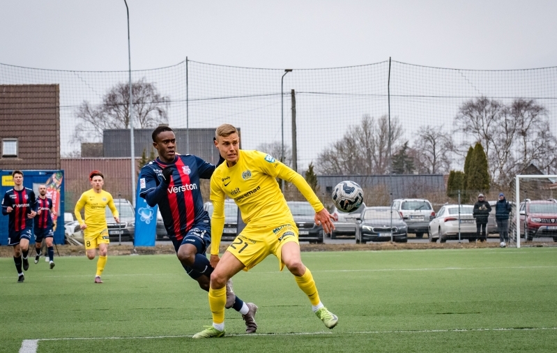 Marco Lukka m&auml;ngus Paide vastu. Foto: Allan Mehik