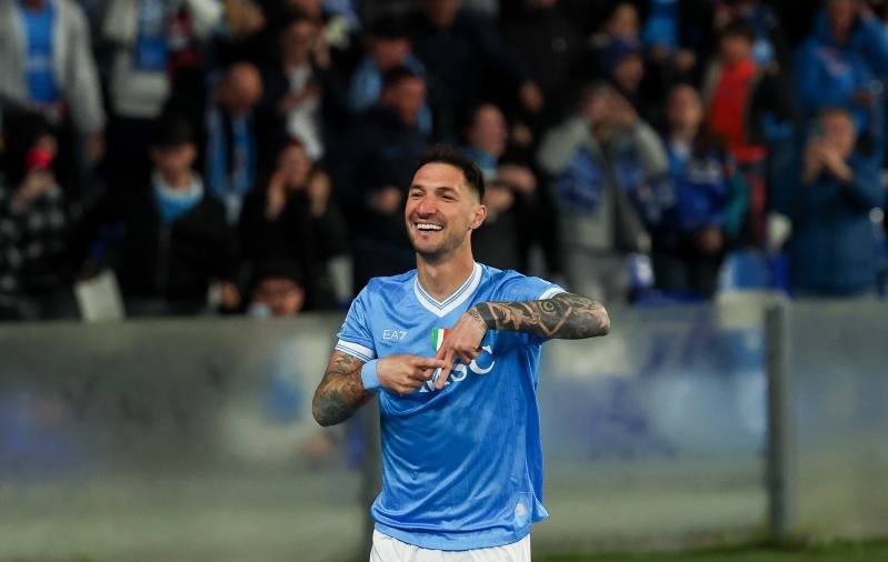Matteo Politano l&otilde;i Milani vastu Napoli v&otilde;iduv&auml;rava. Foto: Scanpix / Alessandro Garofalo / LaPresse via AP
