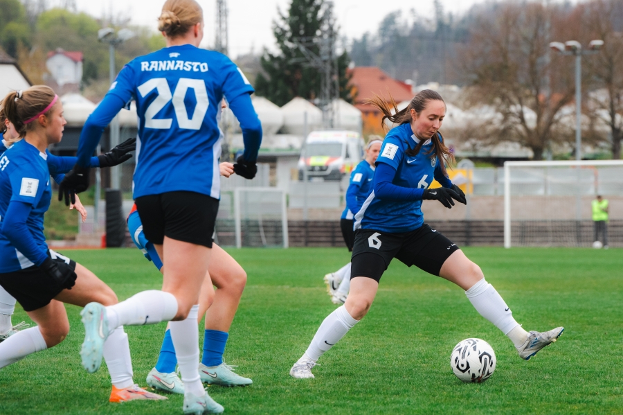 Elisabet Polstjanova on esimest korda A-koondises. Foto: Liisi Troska / jalgpall.ee