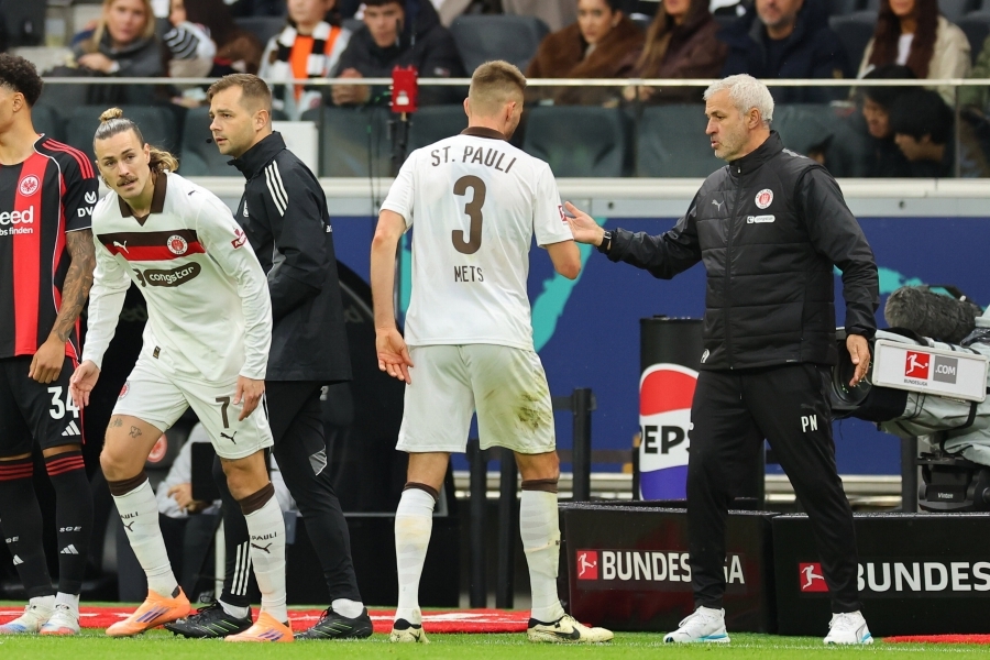 Saksamaa fännikultuur parimas mahlas! St. Pauli abitreeneril on kodumängude eel kummaline rituaal  (video!) 