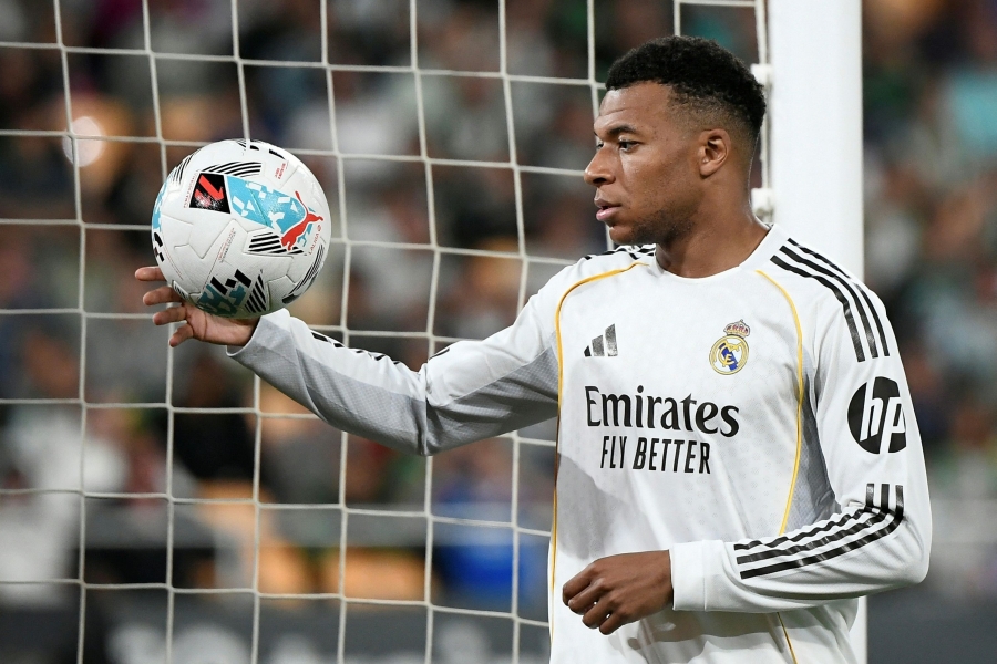 Kylian Mbappe tervis jukerdab. Foto: Scanpix / Cristina Quicler / AFP
