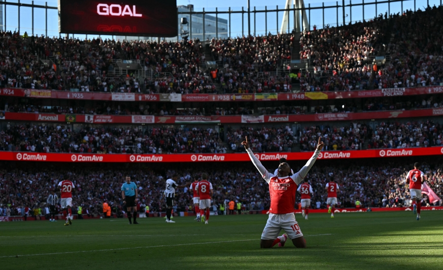 Üks nurgalöök, üks värav, üks võit: Arsenal võttis esikoha tagasi