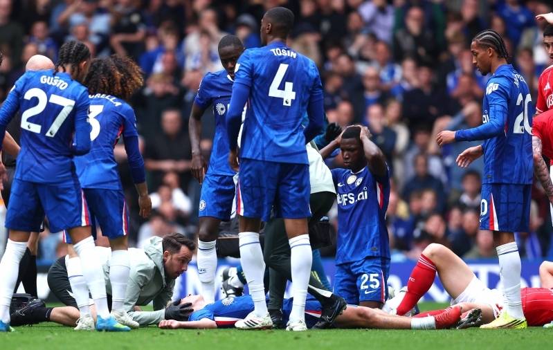 Chelsea lõpetas pika väravapõua, aga sai nelja peavigastusega mängus kuuenda kaotuse järjest