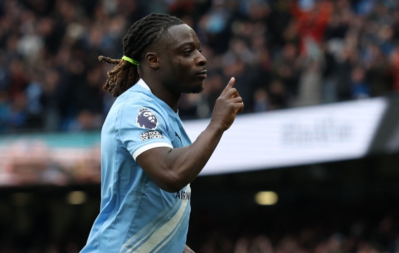 Superhoos Doku vedas Manchester City Arsenalile lähemale, Haaland lõi kannaga värava