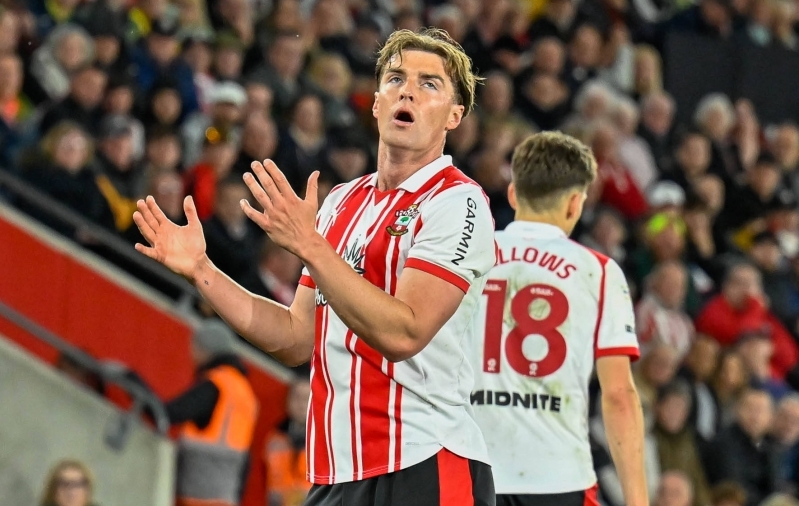 Karm, aga õiglane? Konkurentide järel luuranud Southamptonilt võeti võimalus kõrgliigasse naasta  (Kingi endine klubi võib tõusta!) 