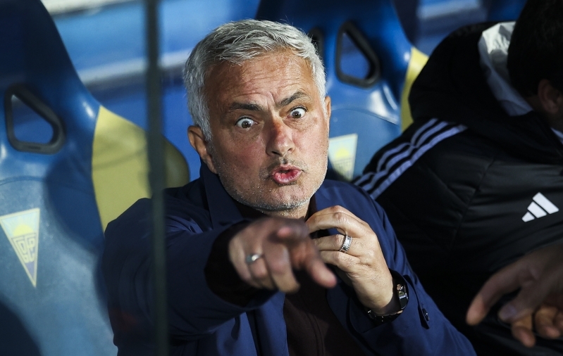 Leping sõlmitud: Mourinho sidus ennast Real Madridiga kolmeks aastaks