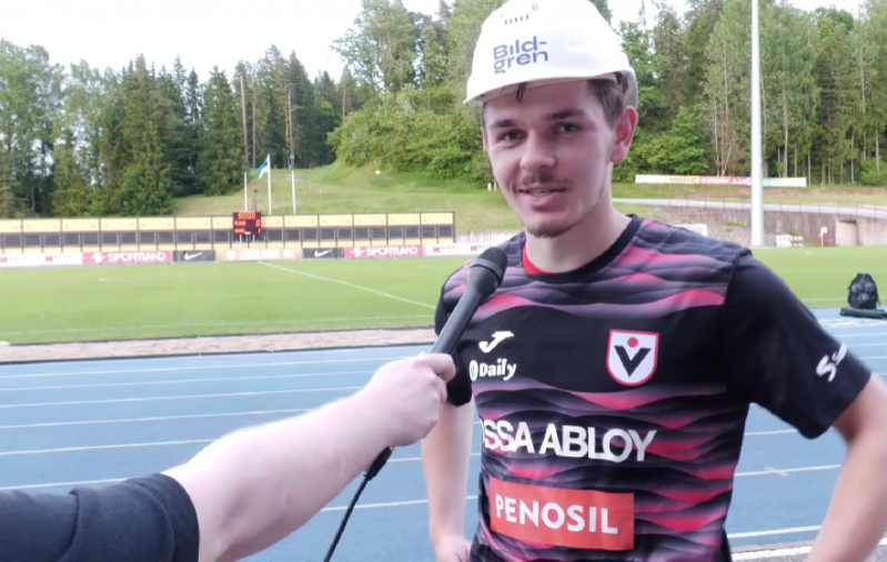 Operilt lisaülesande saanud Kõre: olen vasakujalgne, aga mõtlesin, et proovin ka parema jalaga