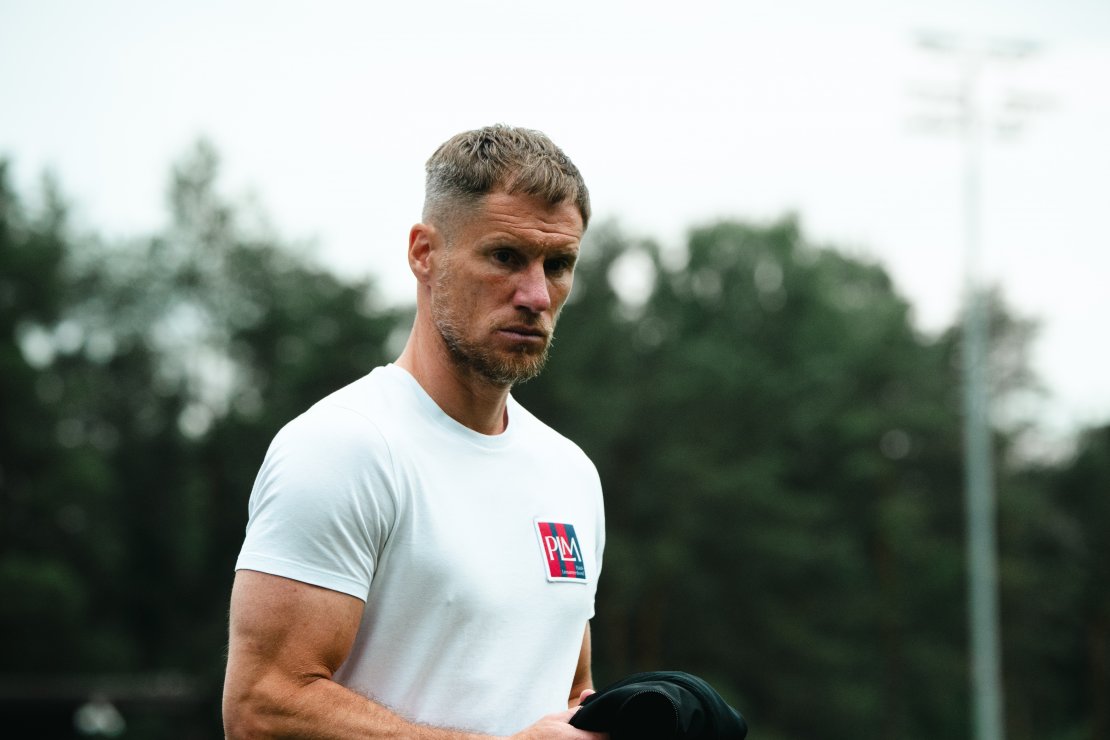 Paide laeva ümber pööranud Kink: mehed tegid pea sees kliki ära  (Hõim: Tarmo töö viljad on näha) 