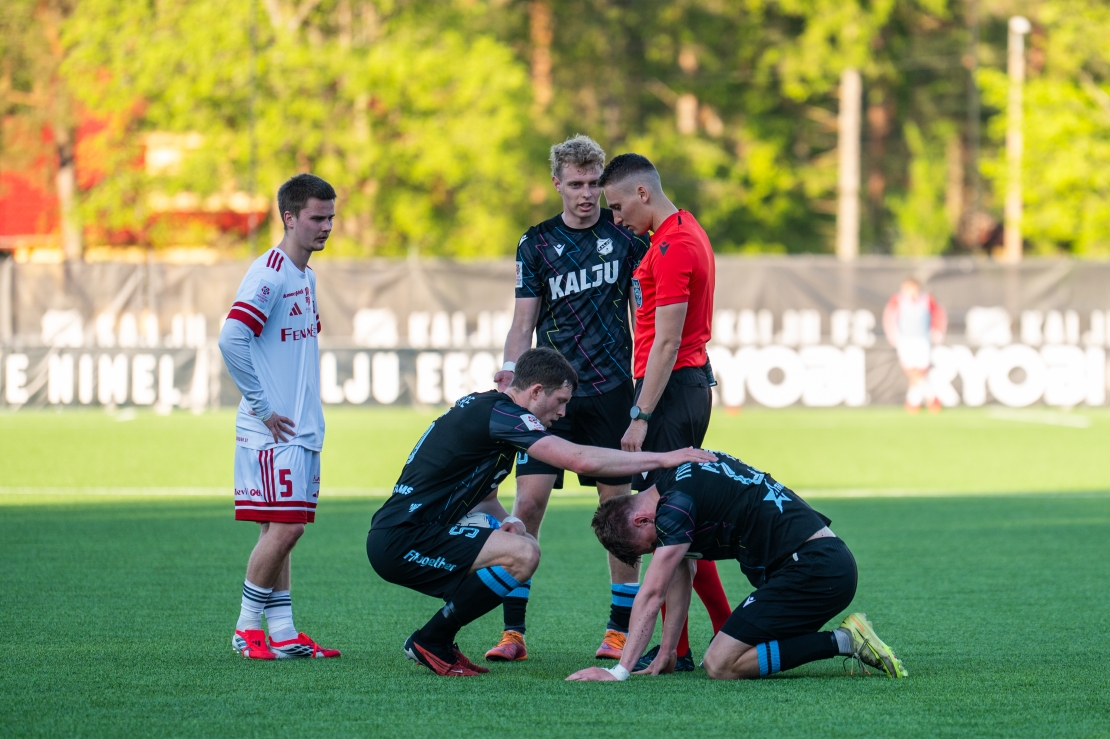Videokohtunik | Kaljult võeti penalti, piinlik rahvateater jäi teenitud karistuseta