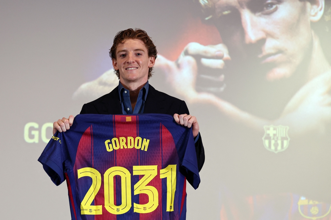 Ambitsioonikas plaan: Barcelona kavatseb kolme mängija soetamiseks laenata üle 200 miljoni