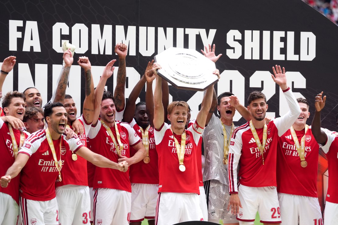 Esimesel minutil skoorinud Arsenal võitis superkarikas suurelt Cityt