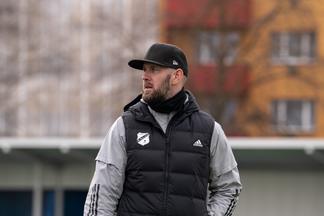 Praegune FC Elva peatreener Kaido Koppel on juhendanud ka Tartu Tammekat ja N&otilde;mme Kaljut. Foto: Liisi Troska / jalgpall.ee