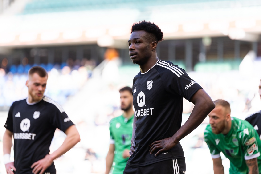 Kaljust Premier League'i – tehtud! Promise David tegi Brightoni eest debüüdi  (United sai püssi paukuma) 