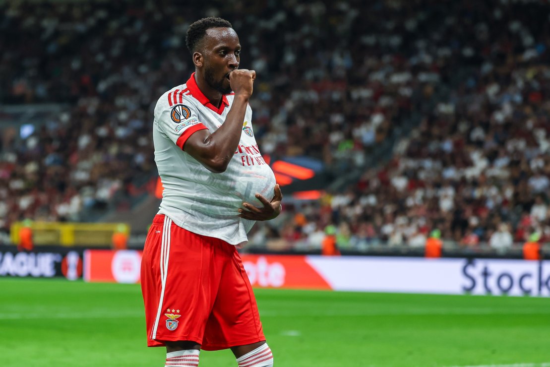 Benfica alistas esmakordselt Milani, Sunderland lõpetas pika europausi võidukalt