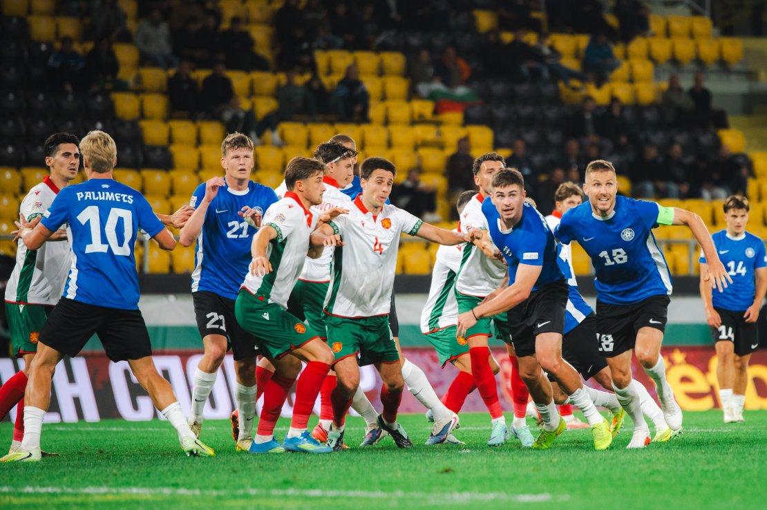 Palju v&otilde;itlust, v&auml;he m&auml;nguilu. Foto: Liisi Troska / jalgpall.ee
