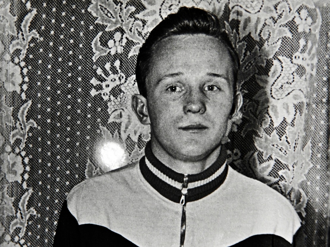 Lembit Peegel 1958. aastal veidi enne poksikarj&auml;&auml;ri l&otilde;ppu. Foto: erakogu