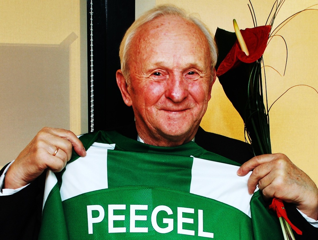 Lembit Peegel 75. s&uuml;nnip&auml;eva t&auml;histades. Foto: erakogu