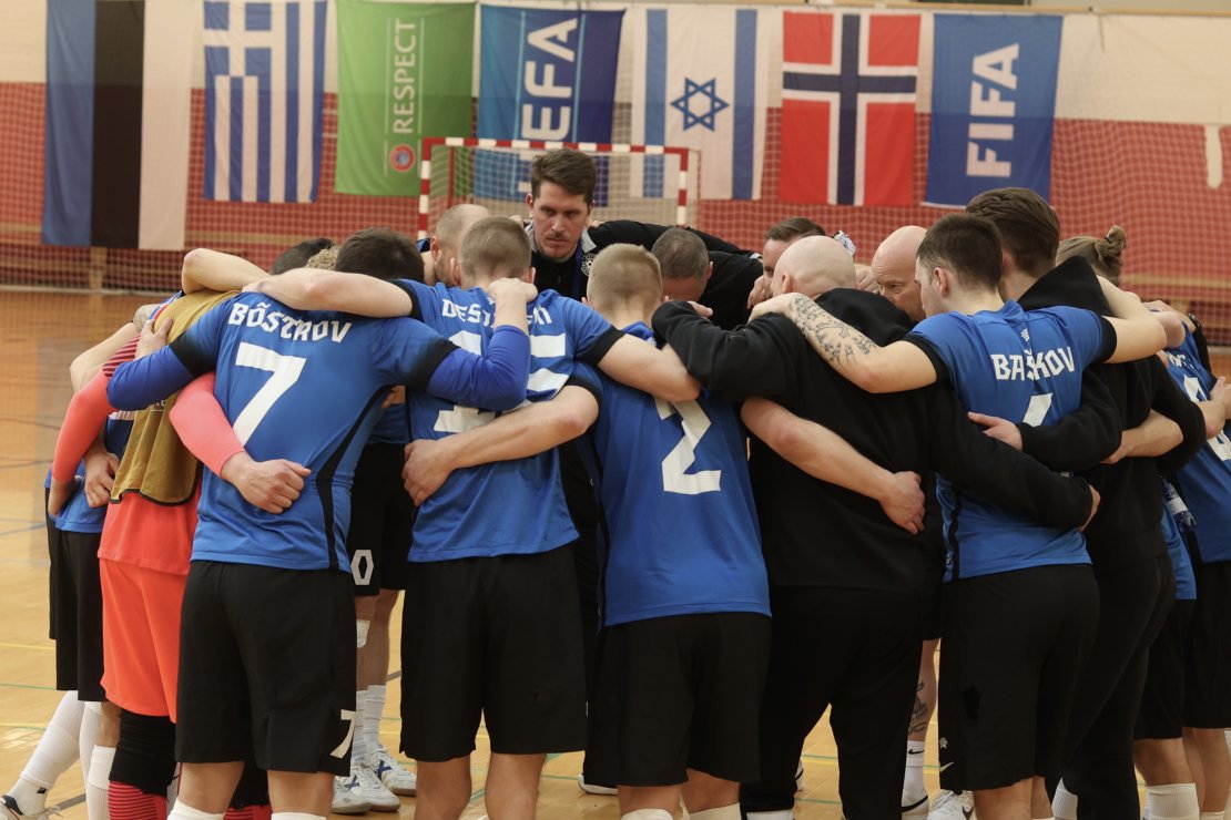 TÄNA OTSEPILT: kas MM-valikgrupis avab võiduarve Eesti või Ukraina saalikoondis?  (avavile kell 19.00!) 