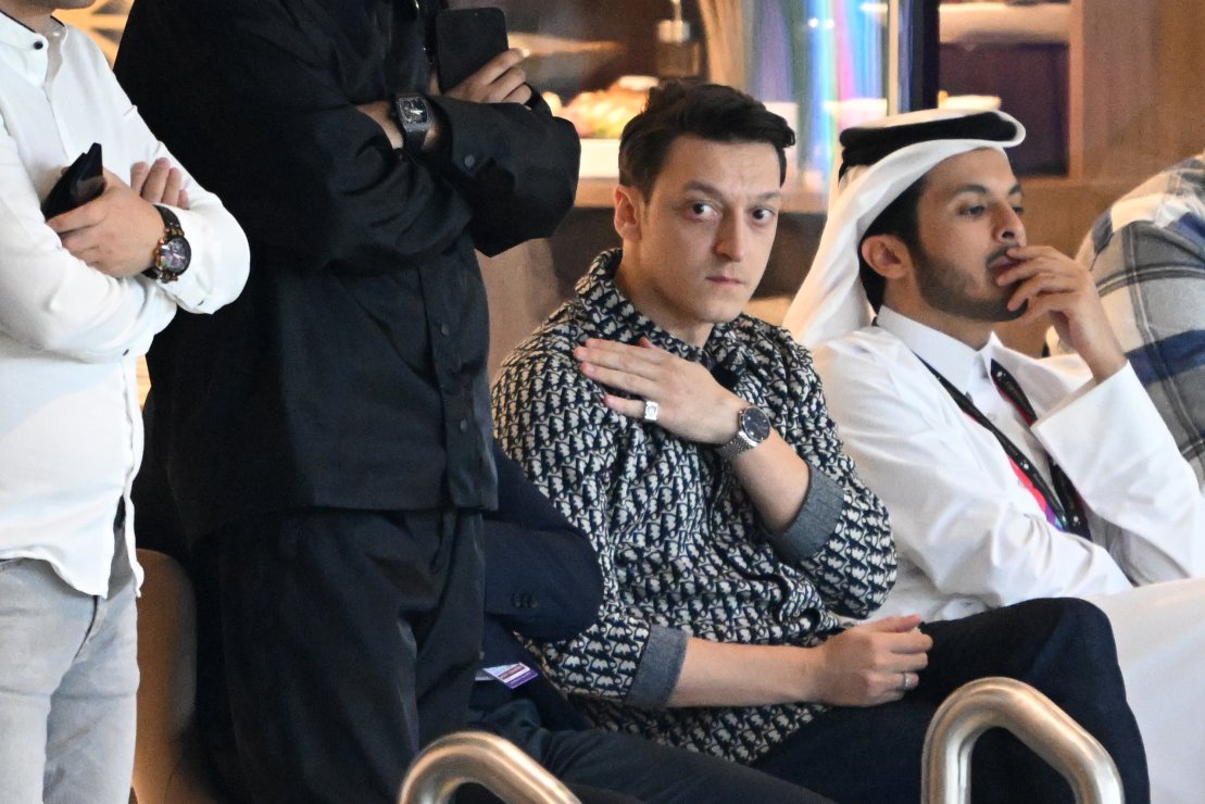 Özil tahab, et Venemaad koheldaks Iisraeliga võrdselt: jalgpall on alati toonud rahu